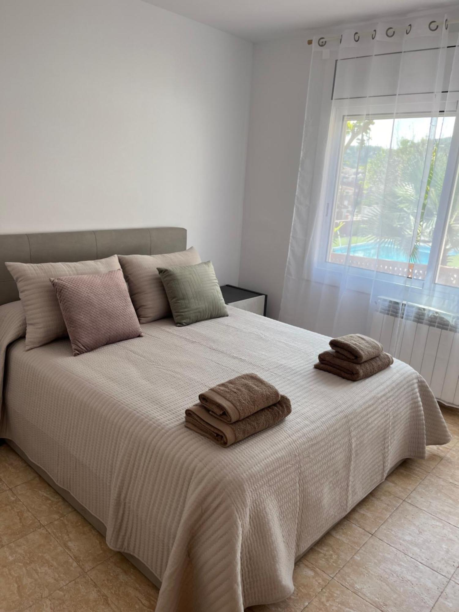 Lux Spa 2 Barcelona Vallirana Экстерьер фото