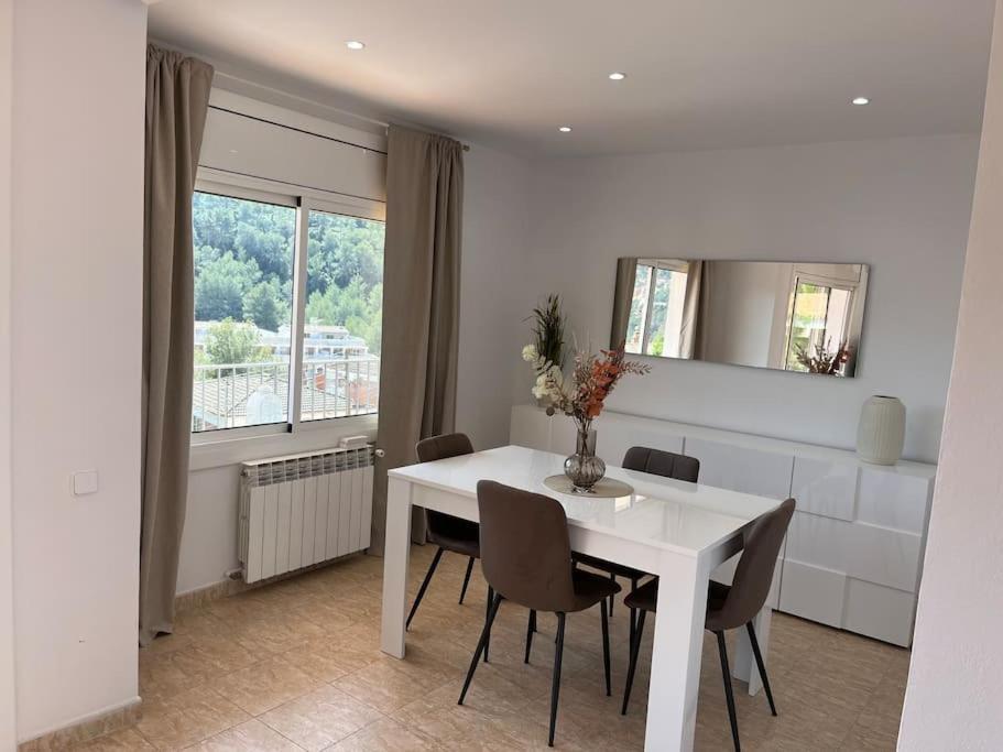 Lux Spa 2 Barcelona Vallirana Экстерьер фото